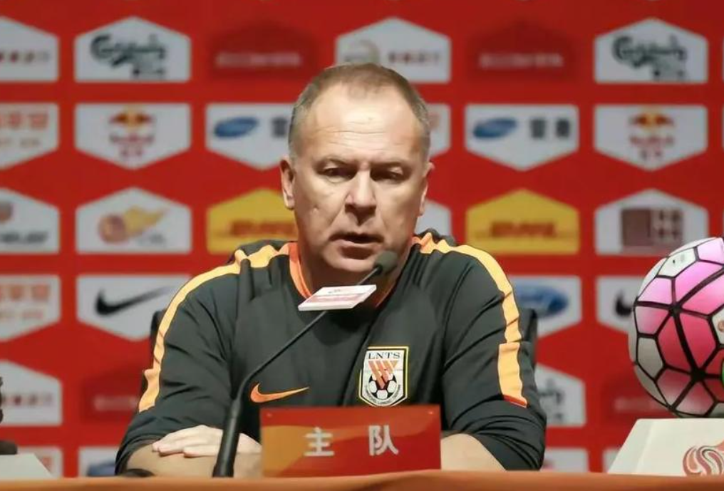 包含意大利杯转会期再迎强敌;山东泰山主帅复盘;主帅态度:态度坚定;心理建设被强调的词条 包含意大利杯转会期再迎强敌;山东泰山主帅复盘;主帅态度:态度坚定;心理建设被强调的词条