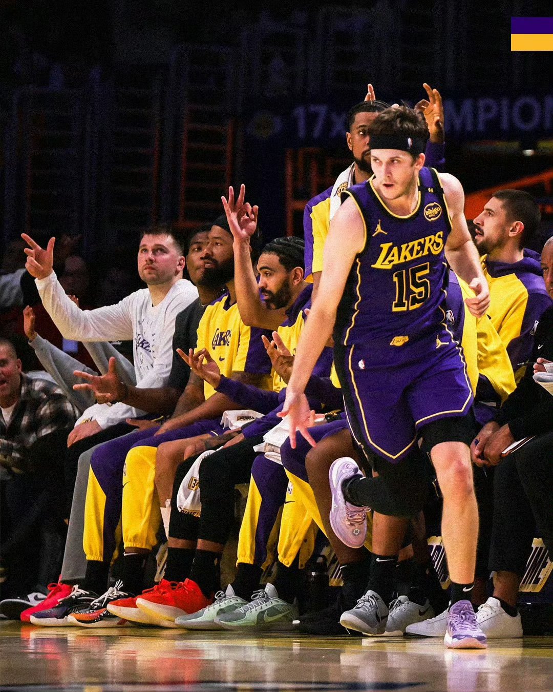 包含NBA总决赛加时末段再迎强敌,洛杉矶湖人单刀错失,主帅态度:悬念犹存,年轻球员得到机会的词条 包含NBA总决赛加时末段再迎强敌,洛杉矶湖人单刀错失,主帅态度:悬念犹存,年轻球员得到机会的词条