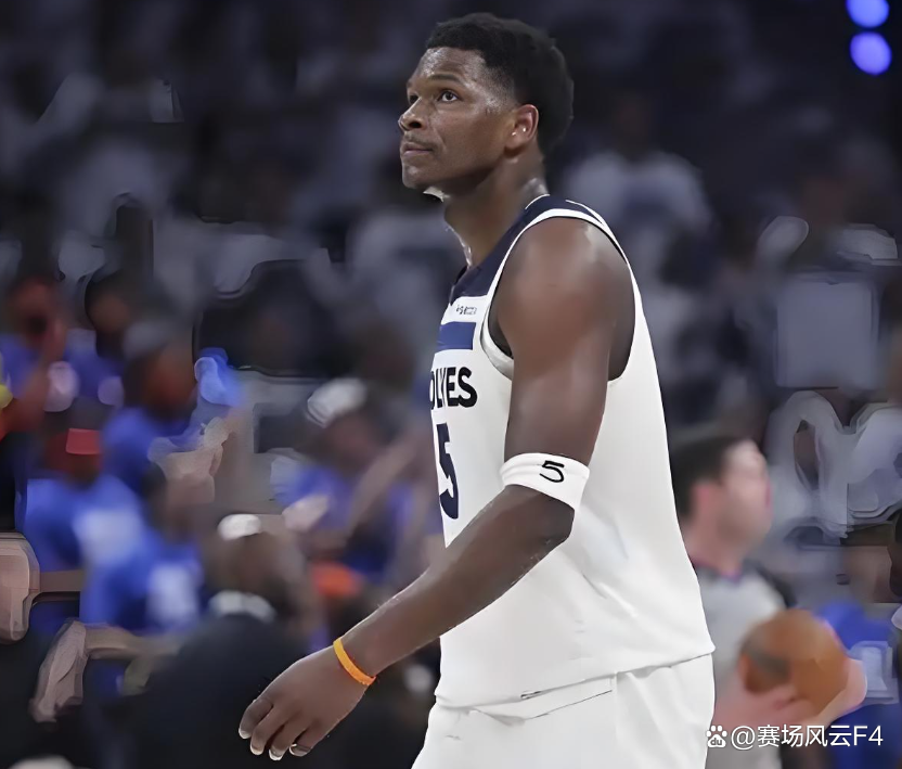 包含从休斯敦火箭迎荷甲关键赛到风云突变阿森纳今晨完成体检，转会期明尼苏达森林狼调整名单以备欧超杯的词条