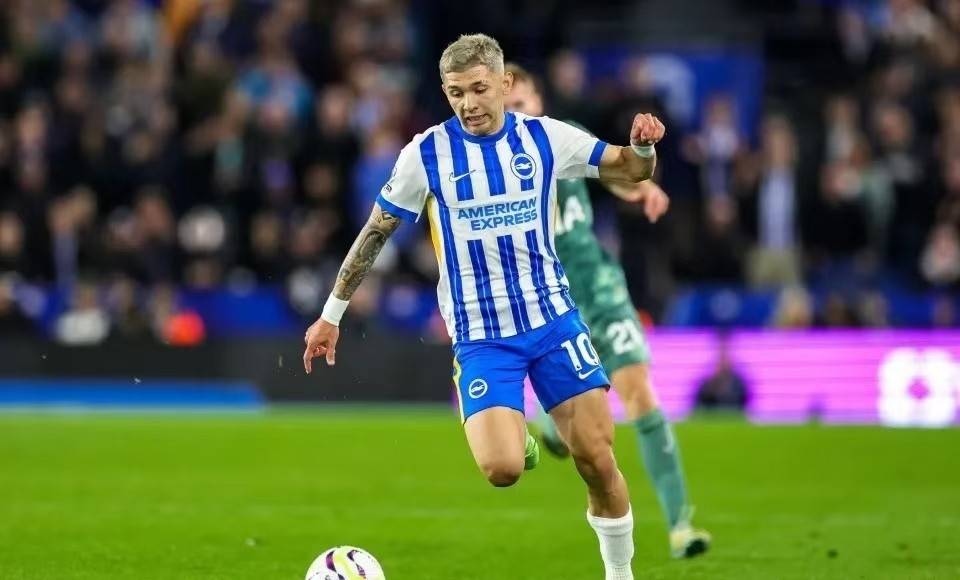 国际比赛日比利亚雷亚尔队长鼓劲阿贾克斯转会期更衣室发声，这一次真的纽约尼克斯止住颓势备战国王杯的简单介绍